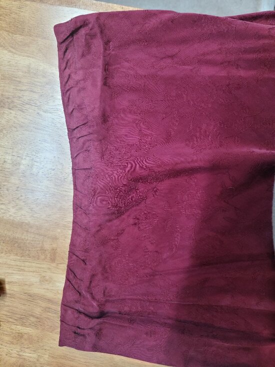 Karin Stevens Petites Skirt and Top Red, Ladies size 8P - Picture 6 of 10